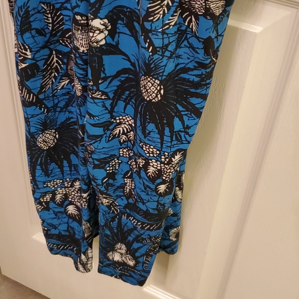 Jumpsuit - Picture 2 of 4